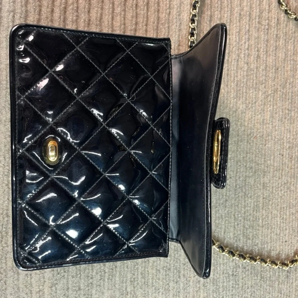 Giani Bernini Black Quilted Patent Leather Crossbody Bag Gold Chain Strap
